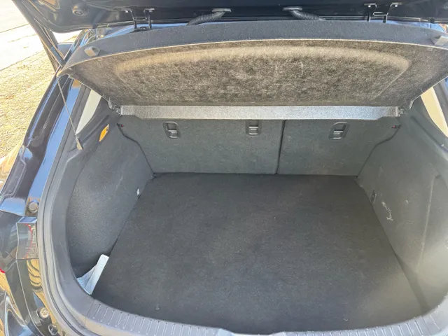 2014 Mazda MAZDA3 i Touring - Photo 10