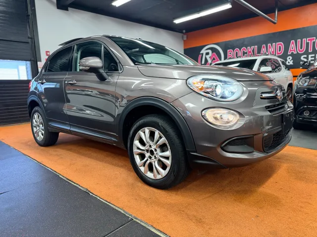 2016 FIAT 500X Easy 4WD's photo
