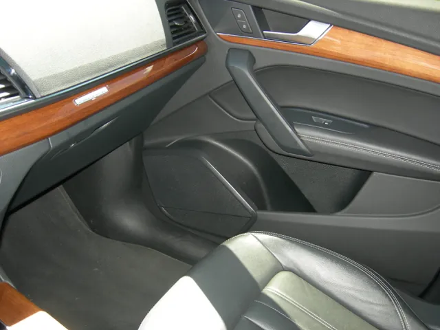 2022 Audi Q5 Premium Plus - Photo 16