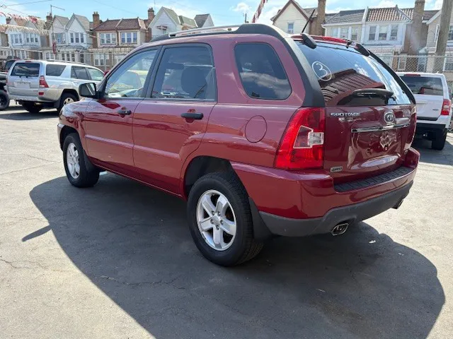 2010 Kia Sportage LX - Photo 7