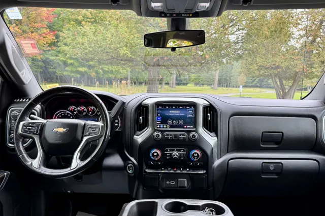 2021 Chevrolet Silverado 1500 LT - Photo 18