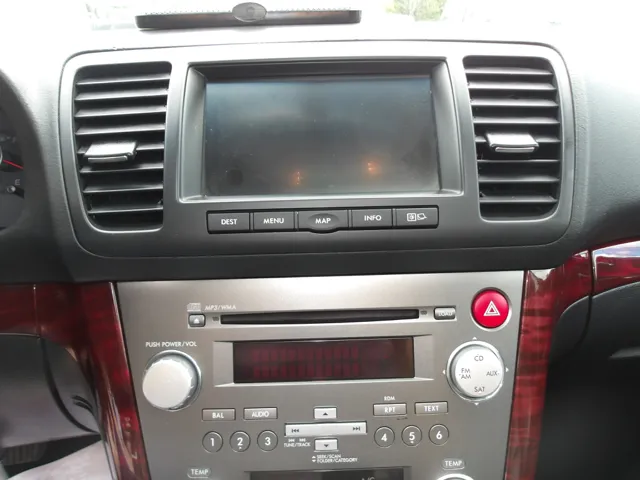 2009 Subaru Outback Limited photo 8