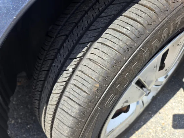 2013 Subaru Legacy 2.5i - Photo 35