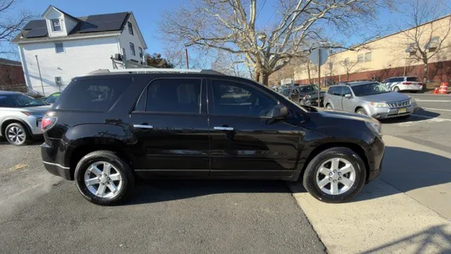 2016 GMC Acadia SLE-2's photo