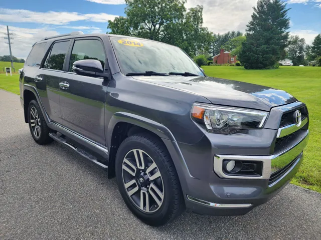 2014 Toyota 4Runner Limited 4WD V6 photo 4