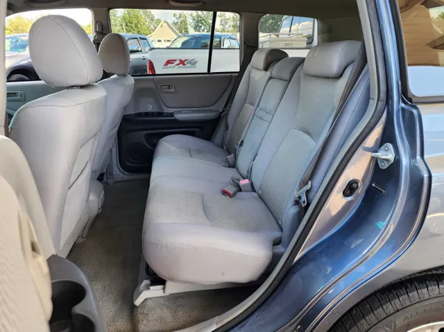 2007 Toyota Highlander Base photo 13