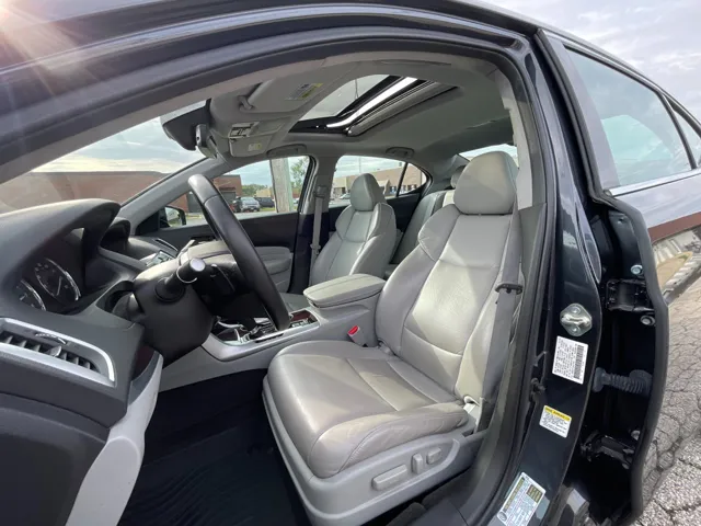 2015 Acura TLX Technology Package - Photo 10