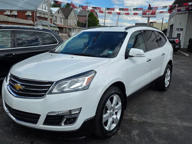2017 Chevrolet Traverse 1LT AWD's photo