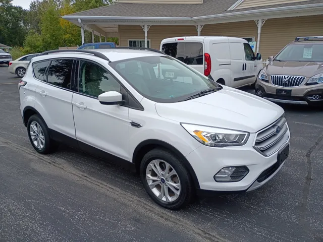 2017 Ford Escape SE photo 7