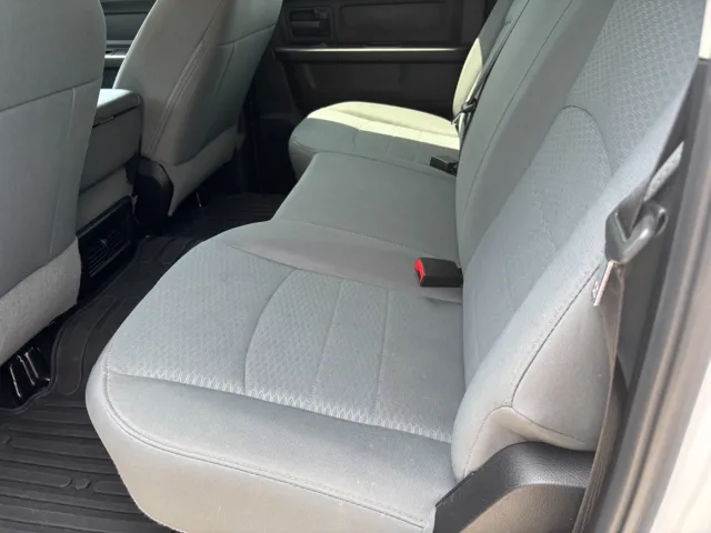 2017 Ram 2500 Tradesman photo 12