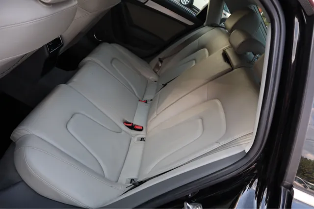 2012 Audi A4 2.0T Prestige Quattro photo 17