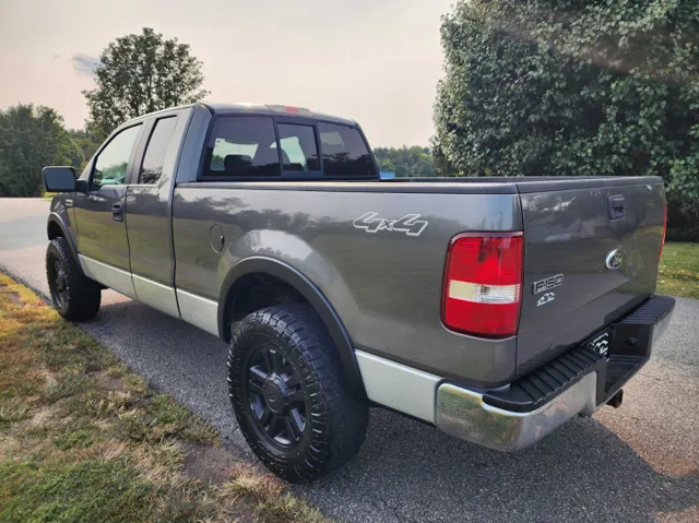 2006 Ford F-150 XLT photo 8