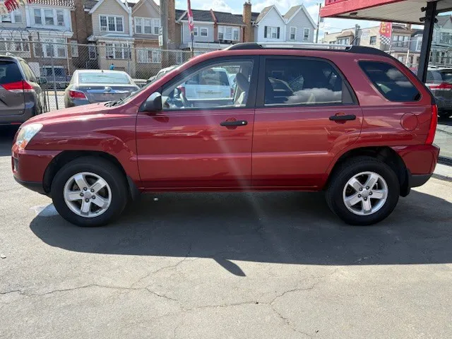 2010 Kia Sportage LX - Photo 8