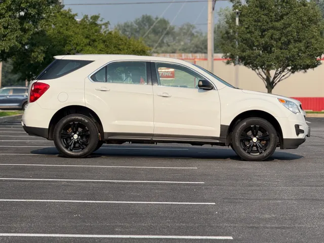 2015 Chevrolet Equinox LS photo 4