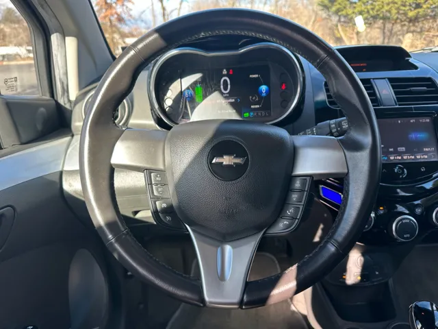 2016 Chevrolet Spark 2LT - Photo 15
