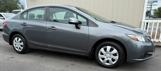 2013 Honda Civic LX Auto's photo