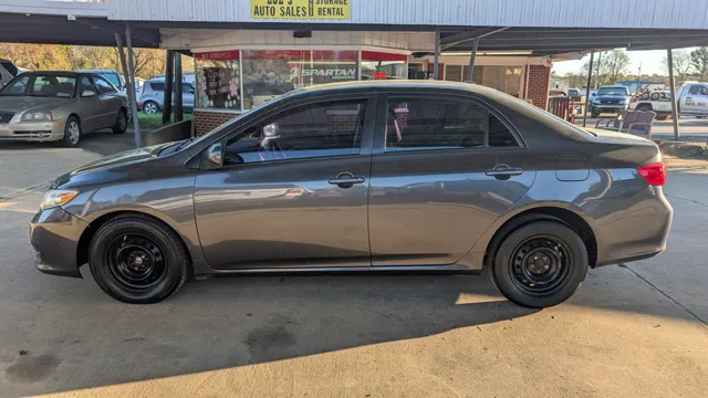 2010 Toyota Corolla Base - Photo 6
