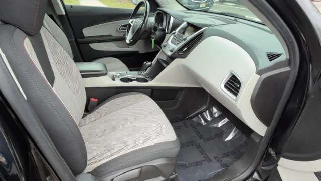 2016 Chevrolet Equinox LT - Photo 16