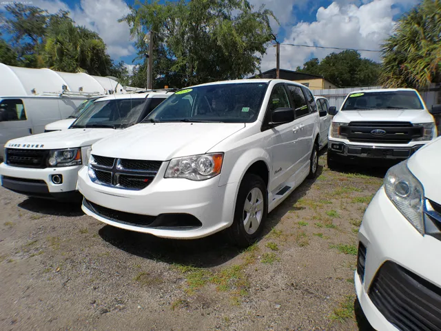 2018 Dodge Grand Caravan's photo
