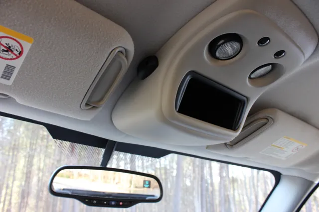 2005 GMC Sierra 2500HD - Photo 38