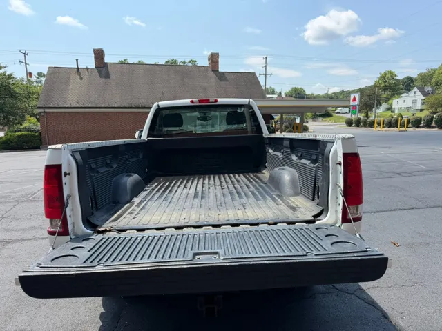 2009 GMC Sierra 1500 Work Truck - Photo 13