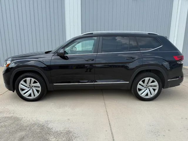 2021 Volkswagen Atlas 3.6L V6 SEL AWD photo