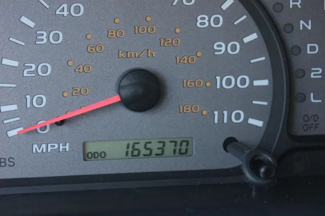2001 Toyota Sequoia Limited - Photo 36