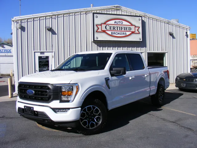 2023 Ford F-150 XLT's photo