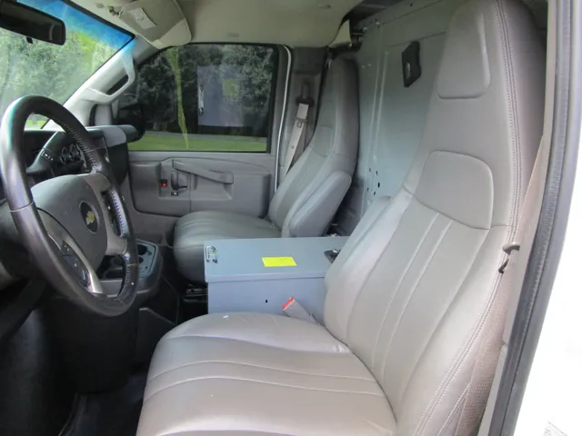 2018 Chevrolet Express Cargo Work Van - Photo 7