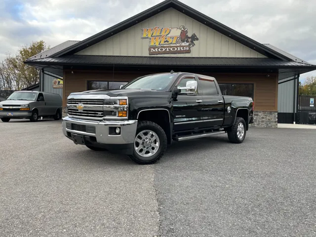 2015 Chevrolet Silverado 3500HD LTZ's photo
