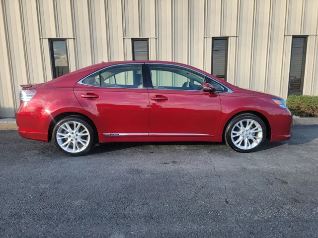2010 Lexus HS's photo
