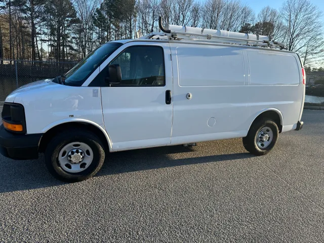 2013 Chevrolet Express Cargo Work Van - Photo 9