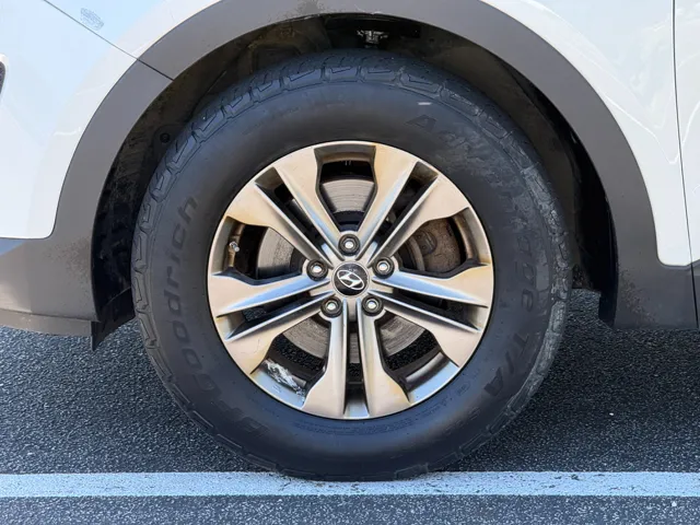 2014 Hyundai Santa Fe Sport - Photo 16