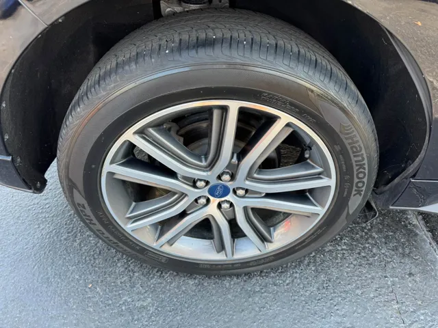 2019 Ford Edge Titanium - Photo 10