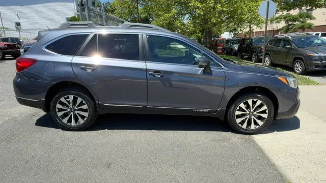 2016 Subaru Outback 2.5i Limited CVT PZEV's photo