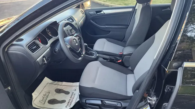 2017 Volkswagen Jetta S - Photo 12
