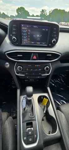 2019 Hyundai Santa Fe SEL - Photo 9