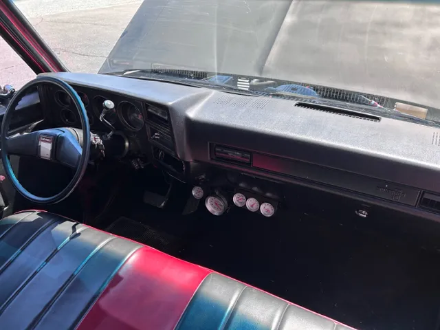 1985 Chevrolet C10 - Photo 27