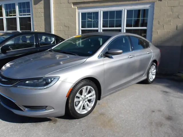 Vehicle Image 2