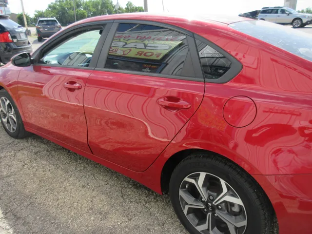 2020 Kia FORTE LXS - Photo 8