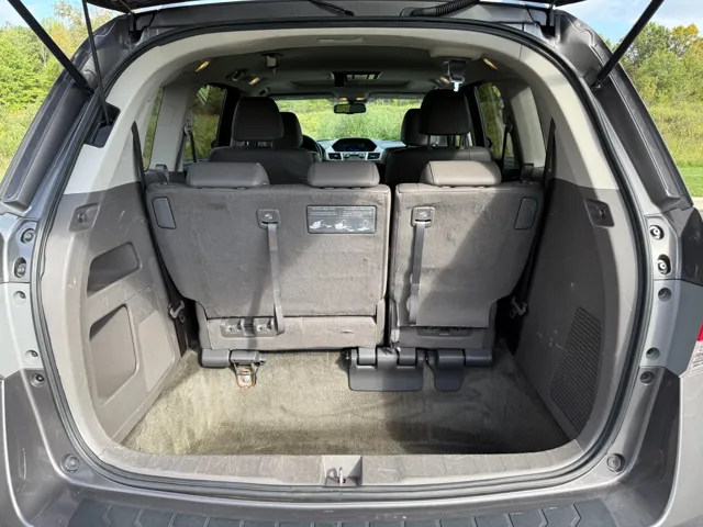 2015 Honda Odyssey EX-L photo 21