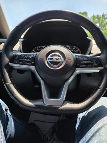2020 Nissan Altima SR - Photo 12