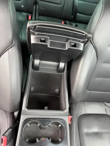 2011 Volkswagen Touareg Sport - Photo 41