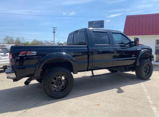 2005 Ford F-250 Super Duty Lariat - Photo 9