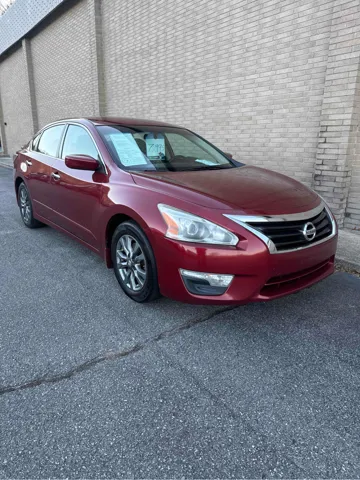 2015 Nissan Altima S's photo