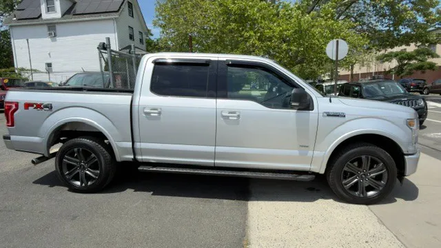 2017 Ford F-150 XLT 4x4 SuperCrew 5-1/2 Box's photo