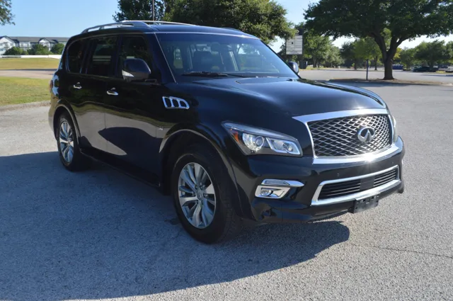 2016 INFINITI QX80 -'s photo