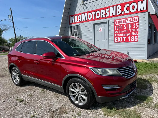 2015 Lincoln MKC Base's photo