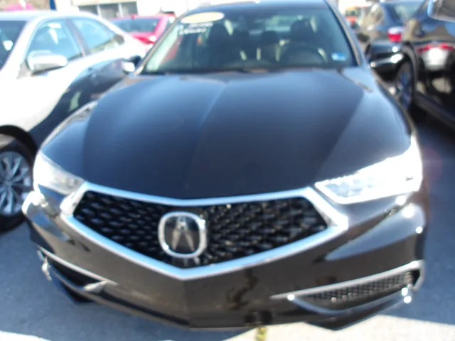 2018 Acura TLX 3.5 Auto Technology Package's photo