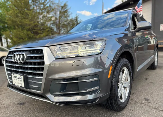 2019 Audi Q7 45 Premium Plus quattro Tiptronic's photo